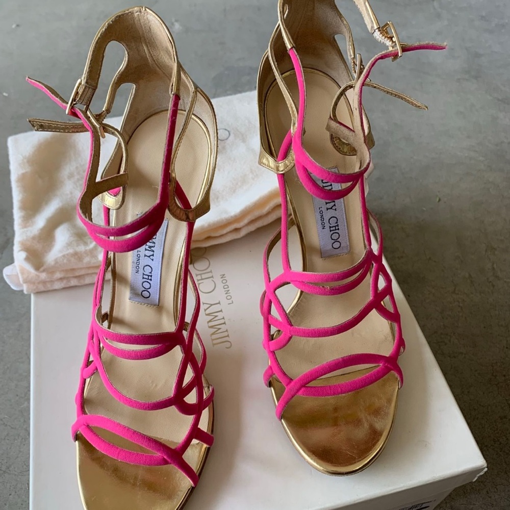 Jimmy Choo fabulous in pink